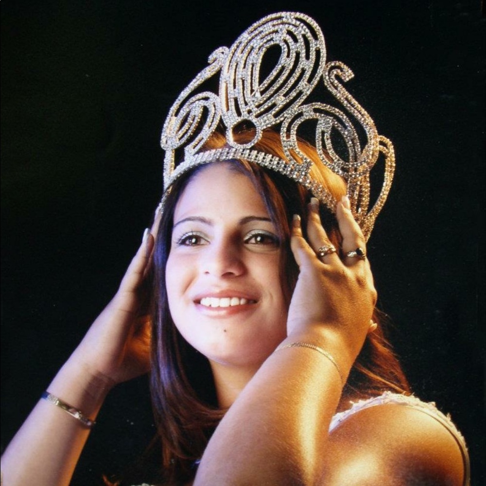 Meet your Posher, Dennys